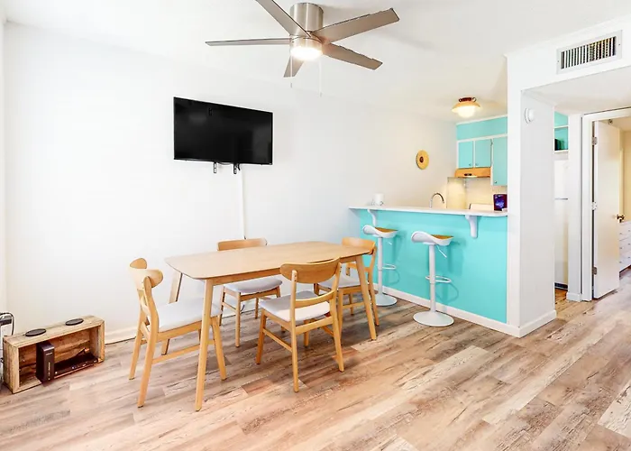 Island Apartment Gulf Shores