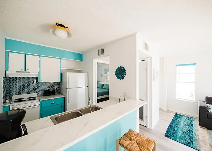 Island * Gulf Shores